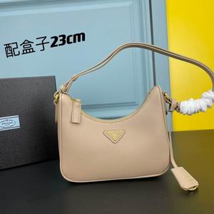 Prada Handbags 413